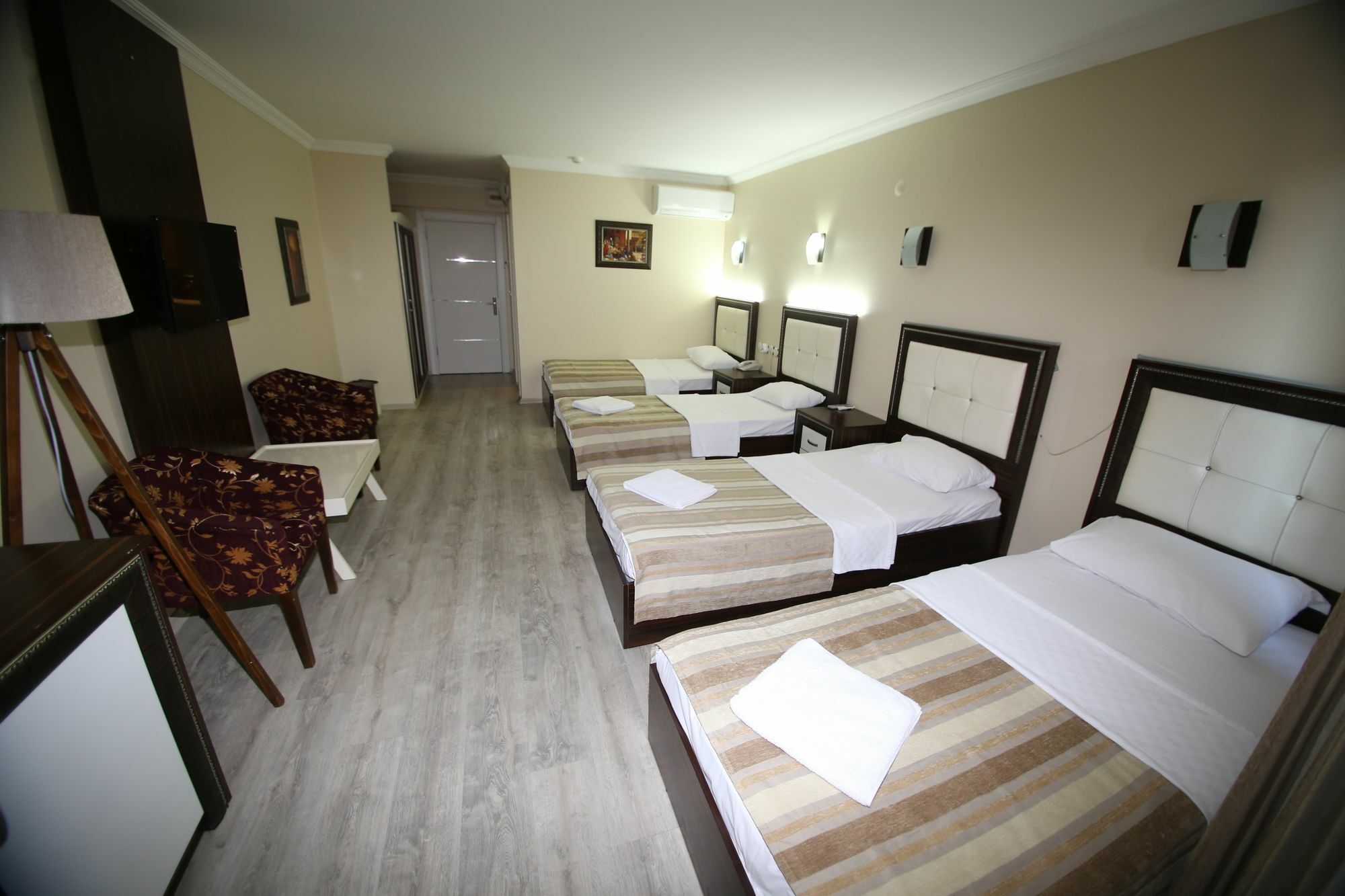 Konak Eurobest Otel Izmir Exterior foto